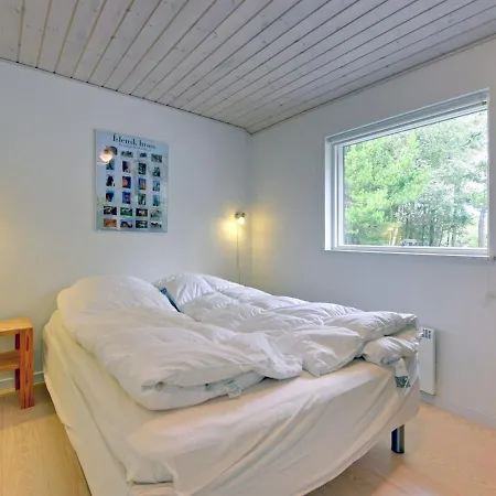 Holiday Tjelluf - 1km From The Sea In Western Jutland By Interhome * Molby