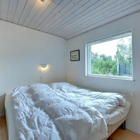 Holiday Tjelluf - 1km From The Sea In Western Jutland By Interhome *
