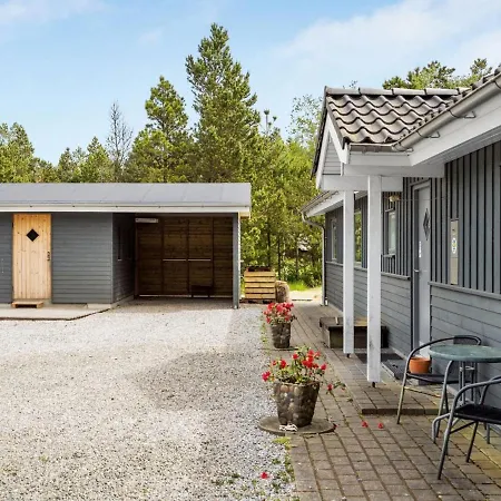Holiday Tjelluf - 1km From The Sea In Western Jutland By Interhome * Molby
