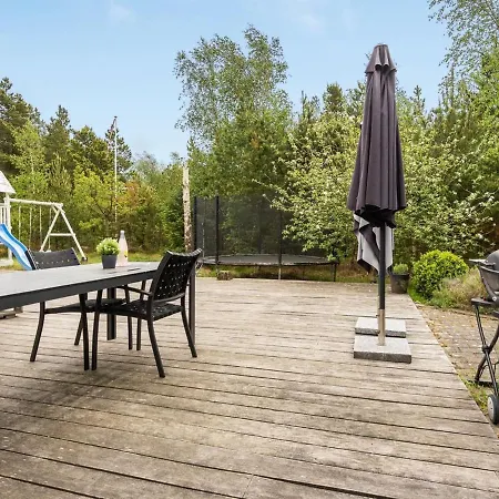 Holiday Tjelluf - 1km From The Sea In Western Jutland By Interhome Molby