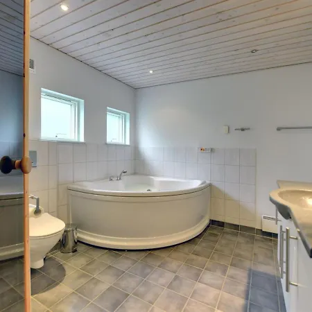 Semesterbostad Holiday Tjelluf - 1km From The Sea In Western Jutland By Interhome *